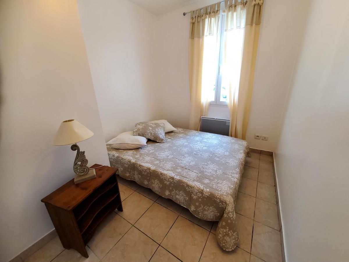Maison De Vacances Gite Le Margot Margaux-Cantenac Ngoại thất bức ảnh