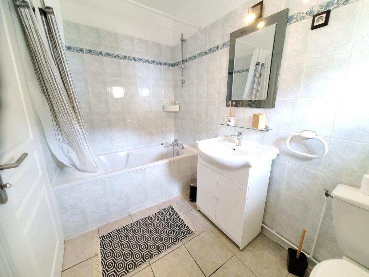 Maison De Vacances Gite Le Margot Margaux-Cantenac Ngoại thất bức ảnh